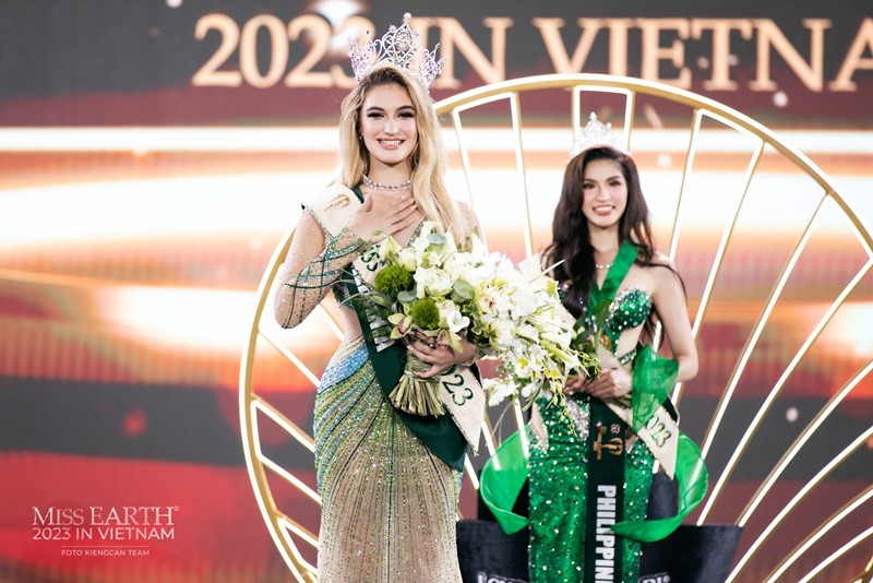 Tối ngày 22/12, Drita Ziri đăng quang Miss Earth 2023 - Hoa hậu Trái đất 2023. Ảnh: Miss Earth.