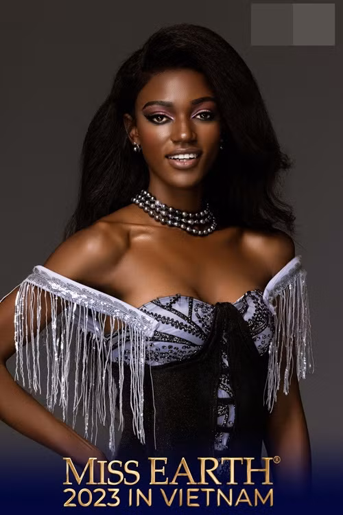 Courtney Jongwe là đại diện Zimbabwe tại Hoa hậu Trái đất 2023. Trước chung kết, “viên ngọc trai đen” được chuyên trang sắc đẹp Missosology dự đoán lọt top 5.