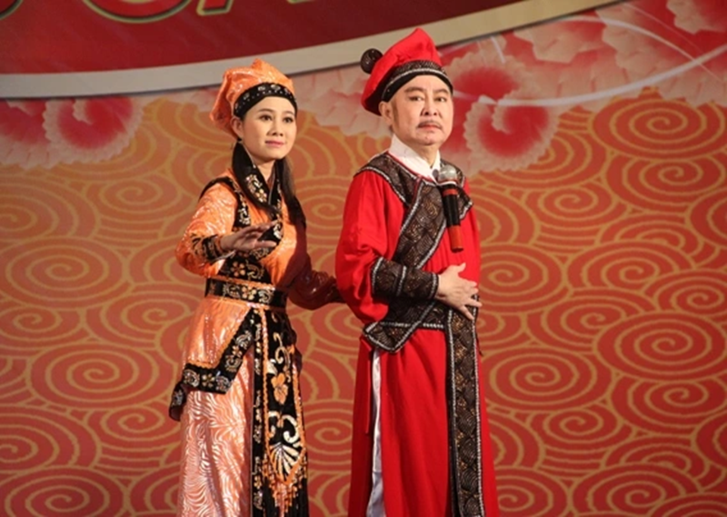 Năm 2016, NSND Thành Tòng qua đời. Từ năm 2016 đến năm 2017, Quế Trân tạm dừng hoạt động nghệ thuật. Ảnh: Dân Trí.