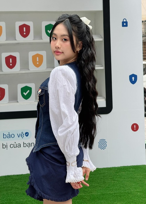 Bản thân ca sĩ Phương Mỹ Chi cho biết tin đồn hoàn toàn bịa đặt nhằm bôi nhọ danh dự của cô. Ảnh: FBNV.