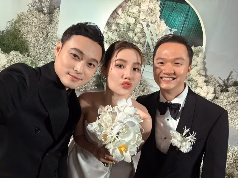 Quang Vinh góp mặt trong hôn lễ của Diễm My. Ảnh: FBNV.