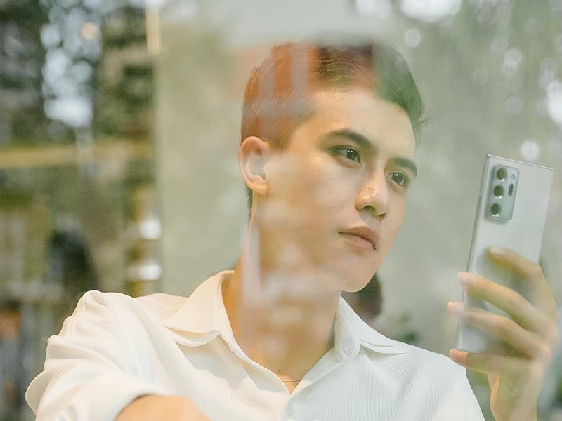 Theo Sinh Viên Việt Nam, bạn diễn của Diệu Nhi sinh năm 1998 tại Phan Rang - Tháp Chàm, tốt nghiệp ngành Diễn viên, trường Đại học Sân khấu - Điện ảnh TP.HCM. Ảnh: FBNV.