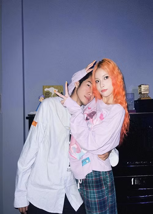 Bạn gái Quang Đăng sinh năm 1997, tốt nghiệp Học viện vũ đạo Bắc Kinh.