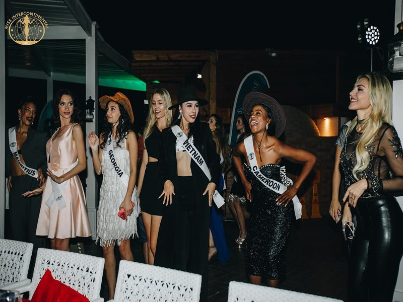 Ngọc Hằng chia sẻ, cô còn dạy tiếng Việt cho các đại diện Thái Lan, Philippines. Ảnh: Miss Intercontinental.