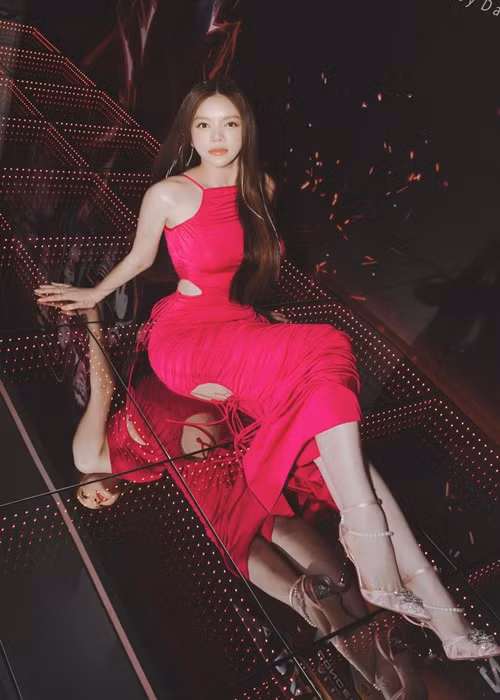 Lý Nhã Kỳ vẫn độc thân ở tuổi 41. Ảnh: FBNV.