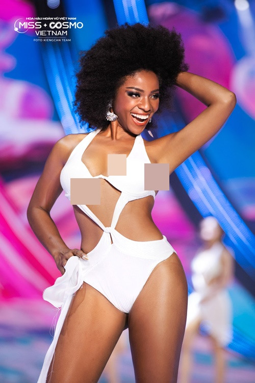 Thí sinh Huỳnh Thị Cẩm Tiên cao 1m66, có số đo ba vòng 100-71-105 cm.