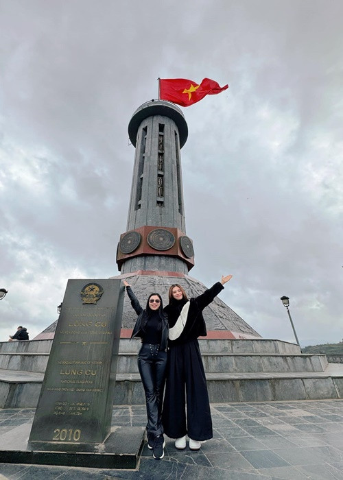 Cong ty Sen Vang bi kien, “ba trum” Pham Kim Dung phan ung gi?-Hinh-2