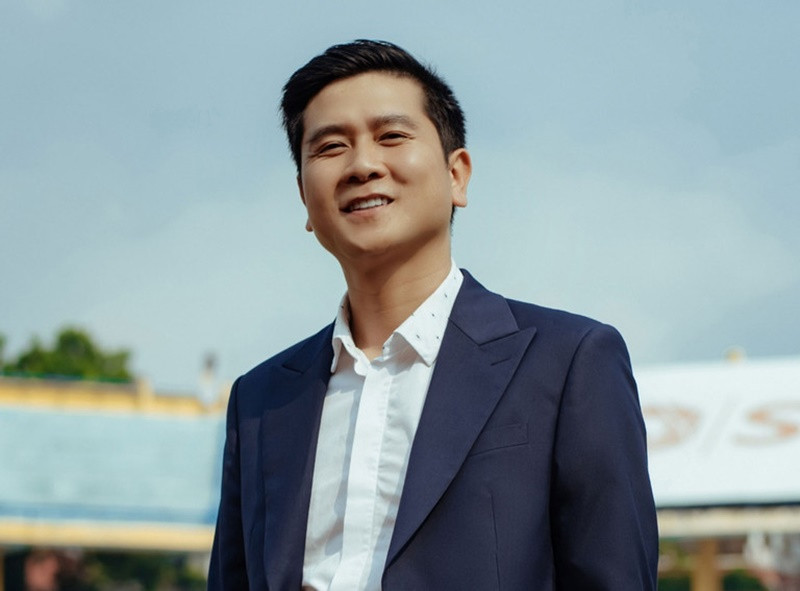 Theo Tiền Phong, ông Quốc Chung - Phó phòng Hành chính tổng hợp, Học Viện Âm nhạc Quốc gia Việt Nam cho biết, Hồ Hoài Anh đã nghỉ việc. Nam nhạc sĩ chủ động xin nghỉ công tác và đã có quyết định chính thức về việc này. Ảnh: Vietnamnet.