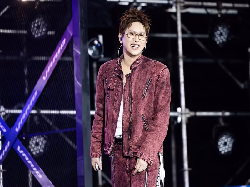 B Ray tên thật là Trần Thiện Thanh Bảo, sinh năm 1993. Ảnh: FBNV.