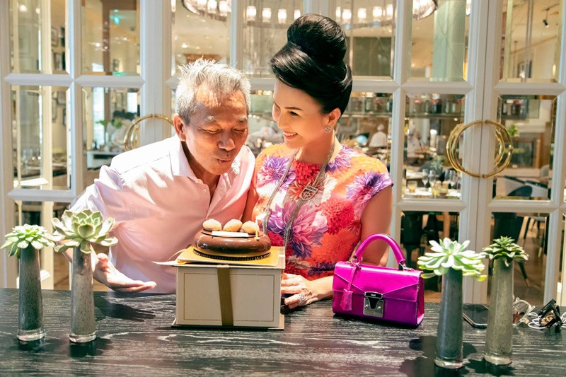 Diễm My cho biết, chồng luôn là người đàn ông mang đến cho cô nhiều hạnh phúc trong cuộc sống và là nguồn động lực của cô trong công việc. Ảnh: FBNV.