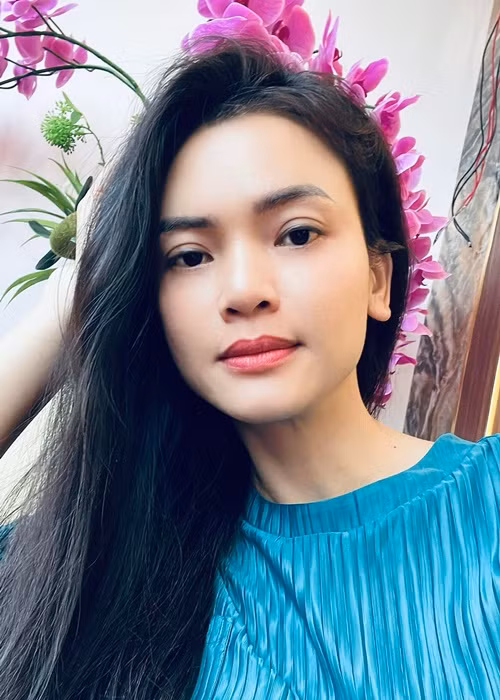 Năm 2022, trong cuộc phỏng vấn với Dân Trí, Phương Thảo cho hay, lúc nào cô cũng yêu.