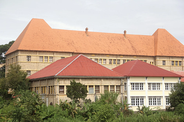 Kiến trúc đá độc đá của Nha Địa dư Đông Dương (cũ) trên đường Yersin, TP.Đà Lạt.