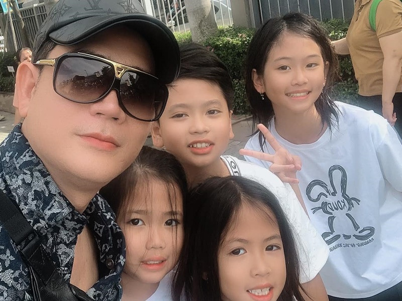 Vợ chồng Quách Thành Danh có 5 người con, đủ nếp, đủ tẻ.