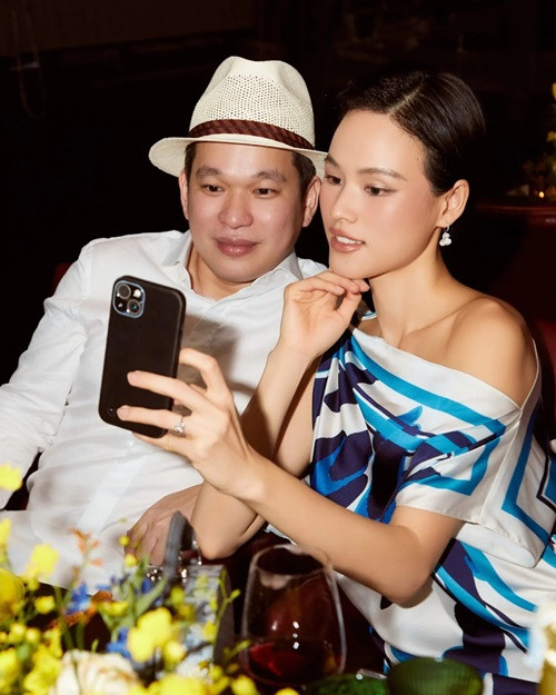 Siêu mẫu Tuyết Lan sẽ tổ chức hôn lễ vào tháng 3.