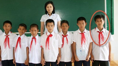 Loạt ảnh 'khi xưa ta bé' của dàn cầu thủ Việt Nam - Hình 13 Loat anh 'khi xua ta be' cua dan cau thu Viet Nam-Hinh-13