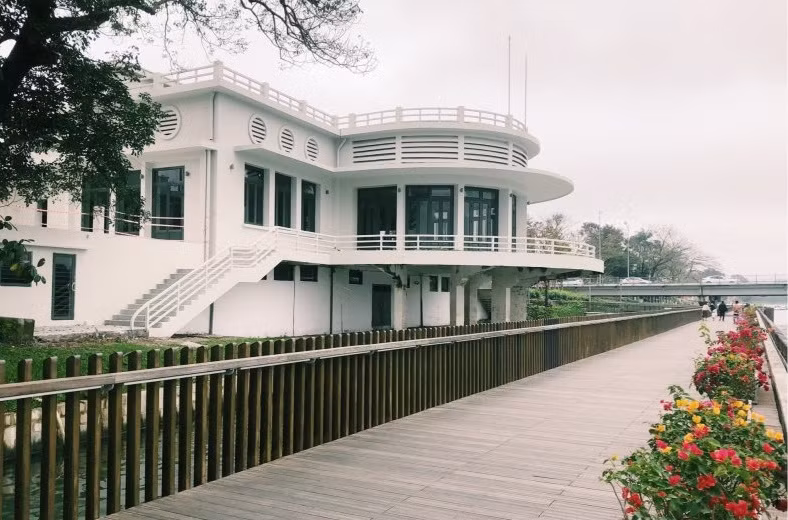 “Trùm du lịch” bị thu hồi 03 khu đất tại Vườn QG Bạch Mã - Hình 2 “Trum du lich” bi thu hoi 03 khu dat tai Vuon QG Bach Ma-Hinh-2