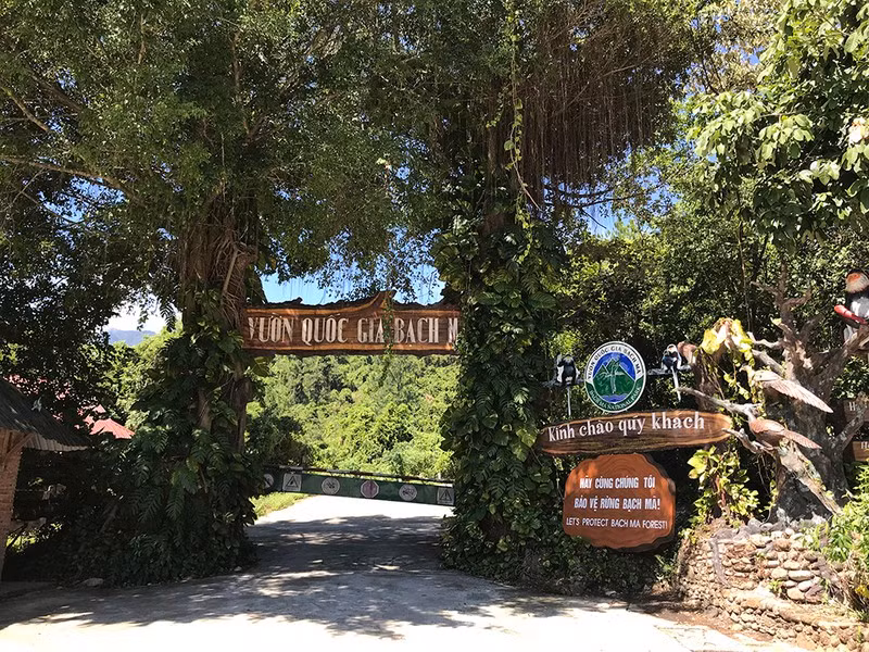 “Trùm du lịch” bị thu hồi 03 khu đất tại Vườn QG Bạch Mã “Trum du lich” bi thu hoi 03 khu dat tai Vuon QG Bach Ma