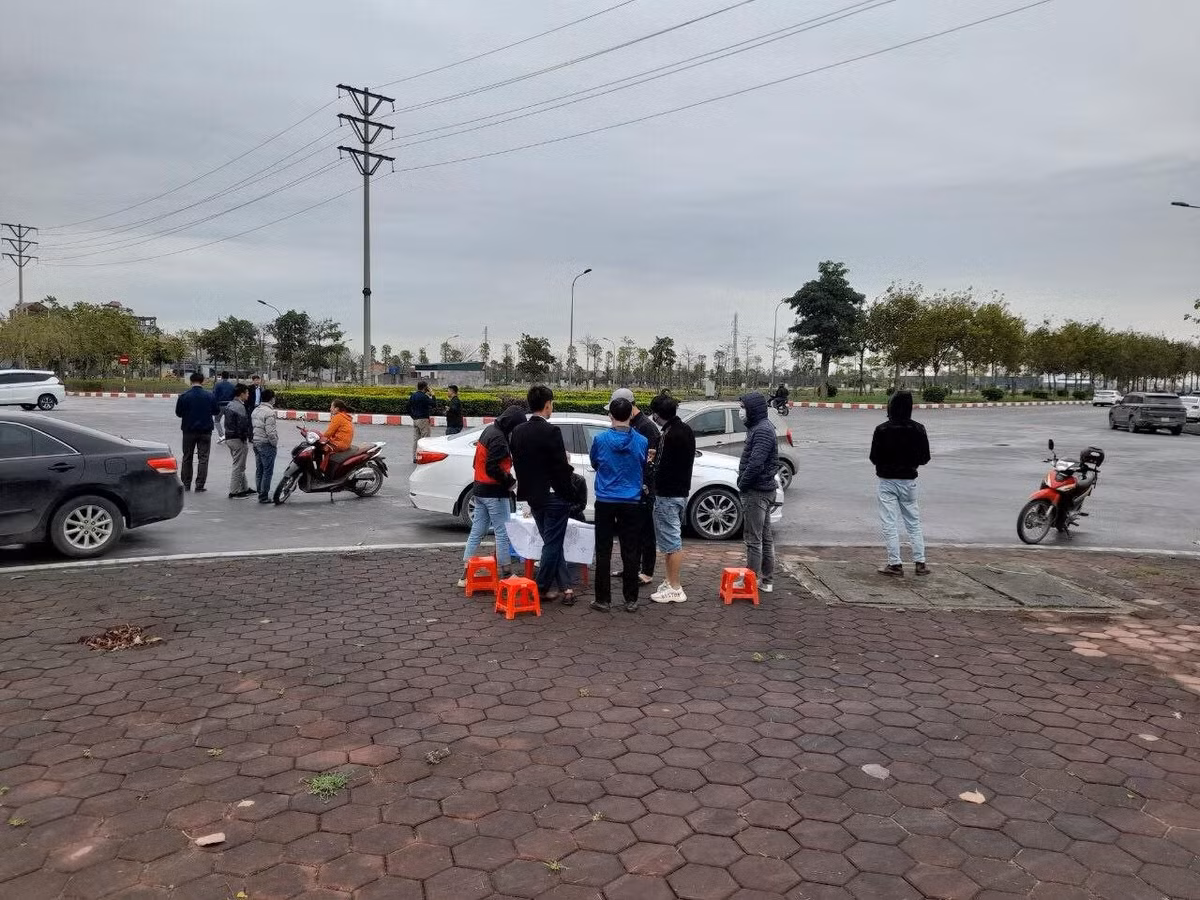 TP HCM: De xuat giai phap ngan chan tinh trang thao tung bat dong san