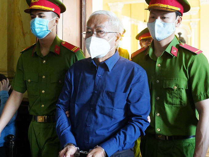 Trần Phương Bình và đại án Đông Á Bank, những con số “khủng“ Tran Phuong Binh va dai an Dong A Bank, nhung con so “khung“