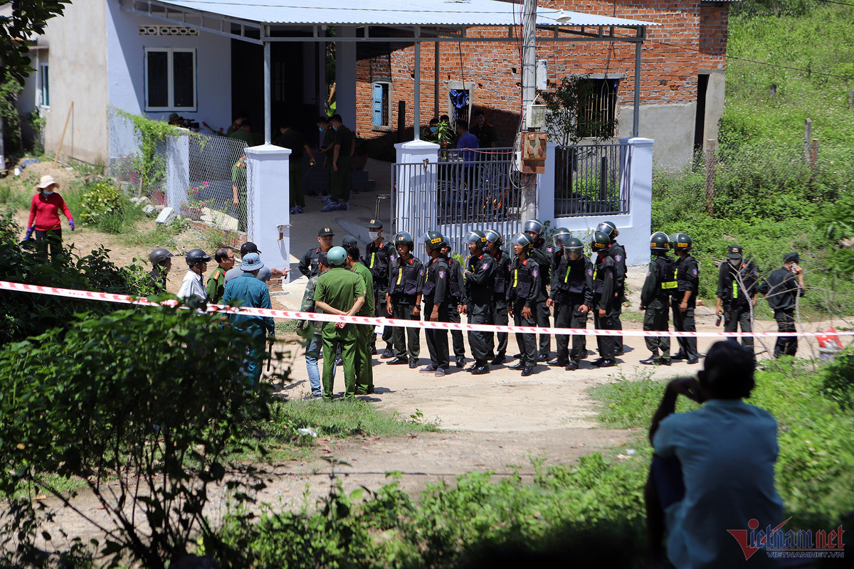 Nhieu luc luong truy lung nghi pham sat hai 3 nguoi o Khanh Hoa-Hinh-2