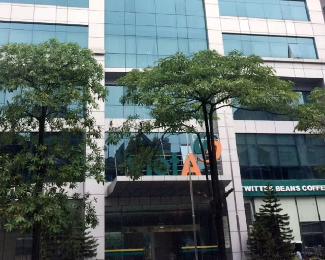 Tap doan Viet A: Bi de xuat thu hoi dat Me Linh… tham vong du an Nghe An