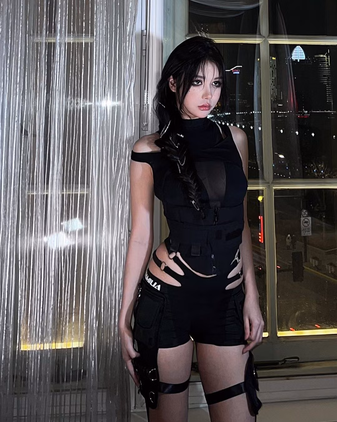 Lý do là bởi cơ thể của cô nàng không hề có khuyết điểm.