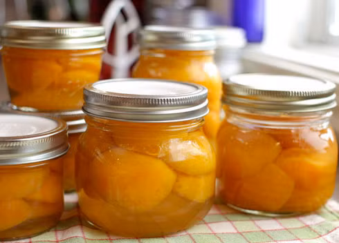 Loại trứng này chứa rất nhiều chì. Nhiều nghiên cứu đã khẳng định, chì có tác hại rất lớn đối với cơ thể con người, chủ yếu gây hại cho hệ thần kinh, khiến con người không thể tập trung, suy nghĩ chậm chạp...