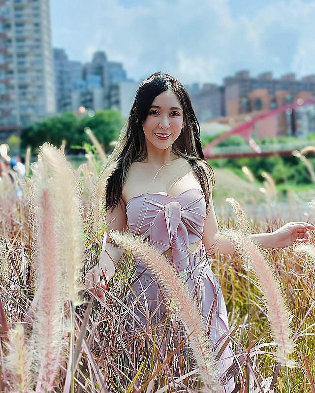 Ngược lại, hot girl người Đài Loan không ngại hở bạo, không ngại khoe vẻ đẹp hình thể của mình.