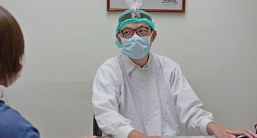 Be gai chay mau cam lien tuc, hoa ra do “quai vat” hut mau-Hinh-2