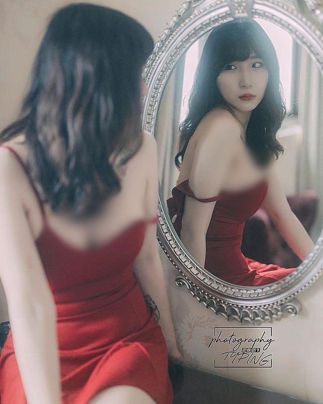 Người hâm mộ của cô nàng tin tưởng rằng tương lai không xa, Trà Trà sẽ ngày một nổi hơn.