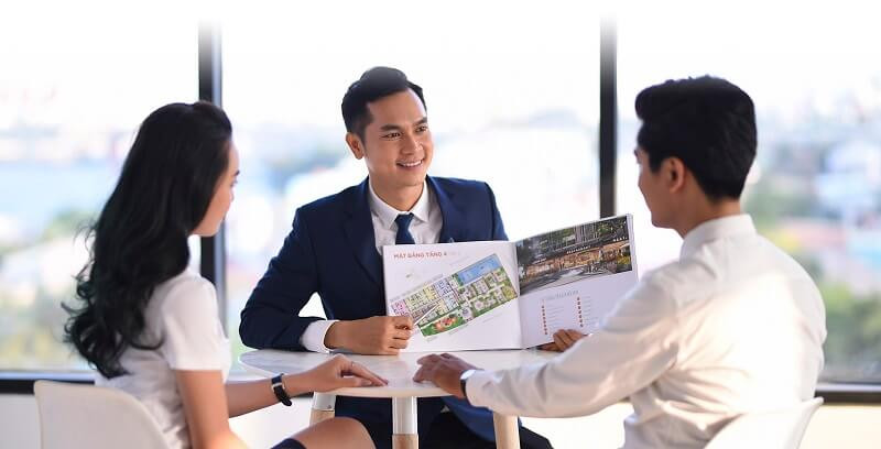 5. Nhân viên bán hàng mệt mỏi, căng thẳng, giải trí quá đà Nhiều nhân viên kinh doanh, bán hàng thường xuyên phải đi công tác xa nên không có đủ thời gian để nghỉ ngơi, đồng thời gặp nhiều áp lực, giải trí quá đà khó tránh khỏi.