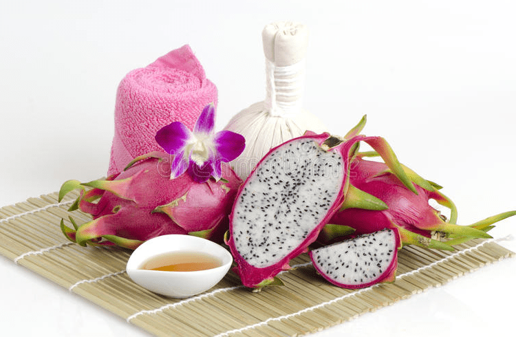 Những người có bệnh về dạ dày, tiêu hoá khi ăn thanh long sẽ gây kích ứng đường tiêu hóa và ảnh hưởng đến sức khỏe, hậu quả vô cùng nghiêm trọng.