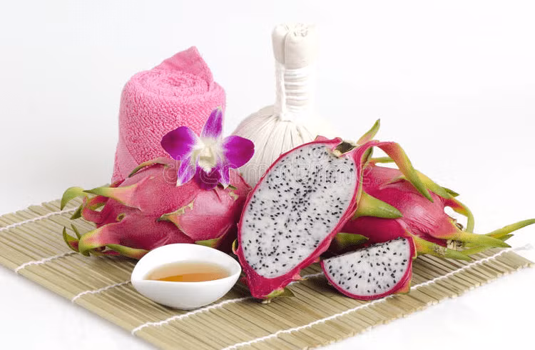 Những người có bệnh về dạ dày, tiêu hoá khi ăn thanh long sẽ gây kích ứng đường tiêu hóa và ảnh hưởng đến sức khỏe, hậu quả vô cùng nghiêm trọng.