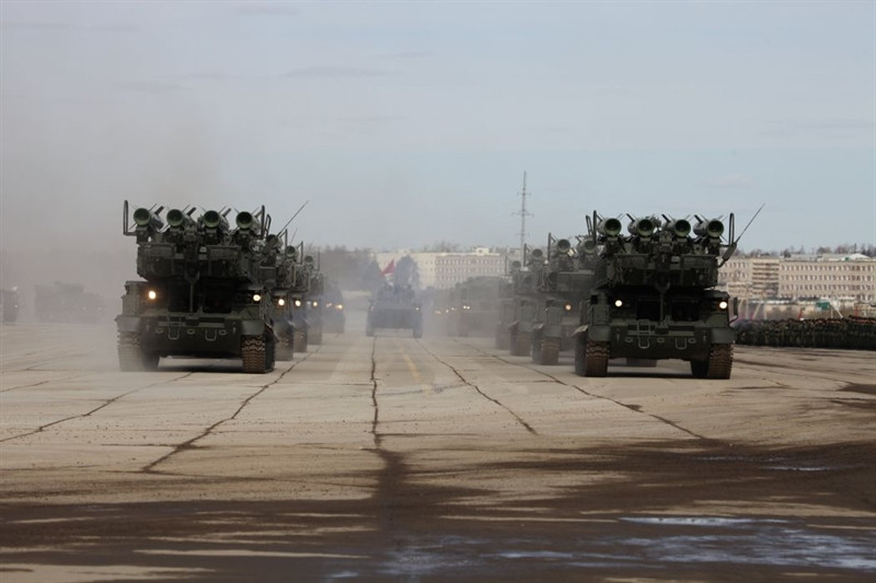 Việc Crimea được triển khai những hệ thống phòng không tối tân như S-300, S-400 theo Bộ Quốc phòng Nga không gì khác là nhằm đề phòng NATO.