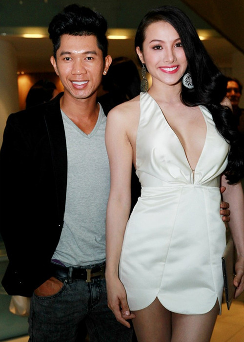 Lương Bằng Quang không trách Yaya Trương Nhi. Anh cho rằng bạn gái cũ trả lời mà không kịp cân nhắc. Nam ca sĩ nói thêm anh cảm thấy rất buồn lòng vì quá khứ bị khơi lại.