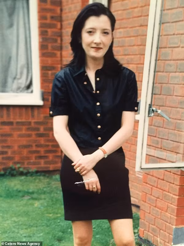 Bup be Barlie gia nhat the gioi phau thuat tham my lan thu 105