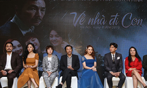 “Ve nha di con” quang cao vo toi va, nha dai “hot bac” bao nhieu?