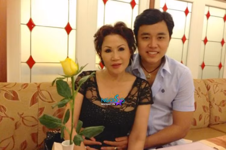 Thời mặn nồng với bạn gái đại gia, Vũ Hoàng Việt đã nhiều lần cầu hôn nhưng đều bị từ chối vì Thúy Hoàng muốn cả hai mãi mãi chỉ là tình nhân. Ảnh: Ngôi sao