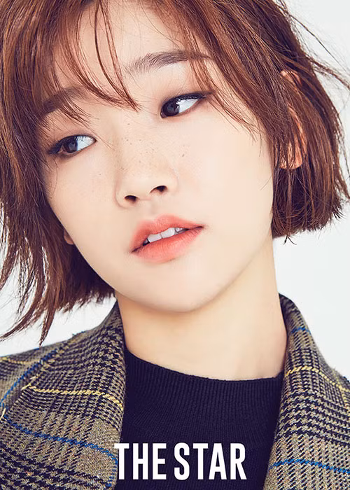 Không nản lòng, nữ diễn viên sinh năm 1991 thử sức ở dòng phim độc lập kén người xem.