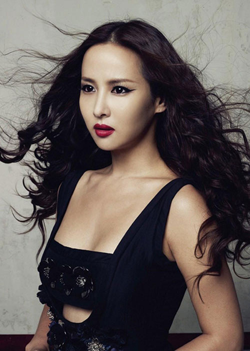 Nữ diễn viên sinh năm 1981 được mệnh danh là "nữ hoàng cảnh nóng" phim Hàn.