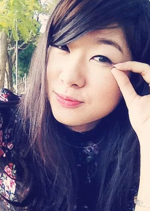 Kim Ngọc sở hữu nhan sắc xinh đẹp. Đặc biệt, khi chuyển từ mái tóc dài sang tóc ngắn, cô trông cuốn hút hơn rất nhiều.