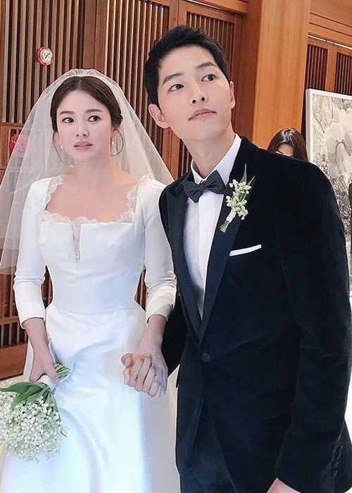 Song Hye Kyo đã có 2 năm chung sống với Song Hye Kyo và cặp đôi không có con chung.