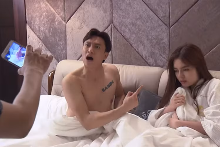 Đóng cảnh tình cảm với Vũ trong bộ phim "Về nhà đi con" là Cao Diệp Anh. Ảnh: Gia đình xã hội