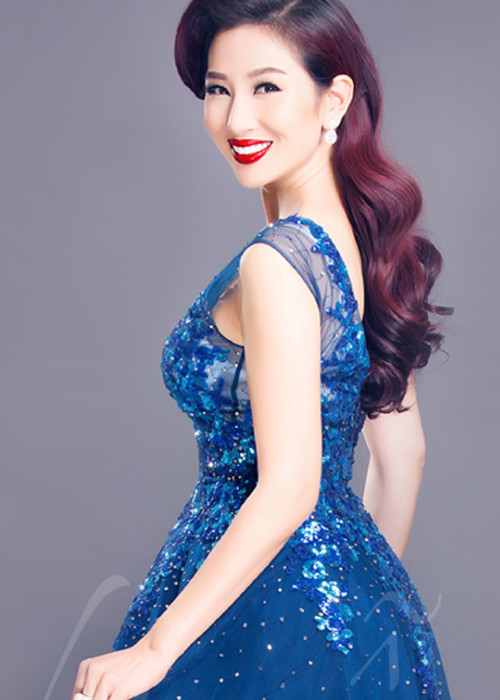 Hoa khôi Thể thao năm 1995 còn kinh doanh, đóng phim, làm báo, giữ vai trò sản xuất của một tạp chí dành cho phụ nữ và doanh nhân.