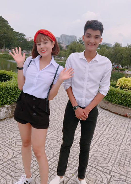 Diễn viên Hồ Bích Trâm dặn dò các sĩ tử 10 điều gồm: giữ vững tinh thần thép, không copy bài, chịu khó học bài, không thức quá khuya, ăn uống đầy đủ, không sử dụng điện thoại khi đi thi, không được ngủ gục, trước ngày thi ăn nhiều loại chè đậu, đi thi đúng giờ, làm bài đọc kỹ đề, viết rõ ràng.