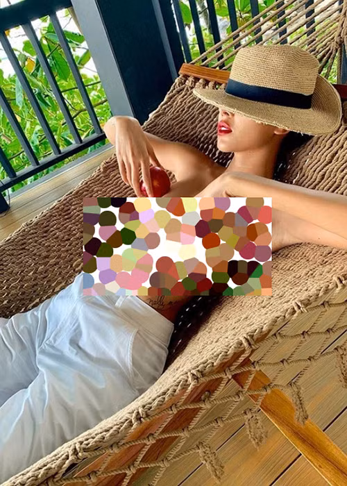 Hoa hau, a hau khoe anh ban nude: Cu ngo la “nu hoang noi y”!-Hinh-3