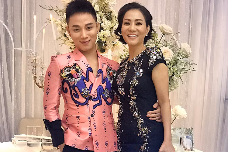 Trúc Nhân cũng ủng hộ Thu Minh: "Lương tâm nghề nghiệp chị để ở đâu? Chị làm MV bom tấn khủng khiếp vầy rồi ai dám ra MV nữa?". Ảnh: FBNV