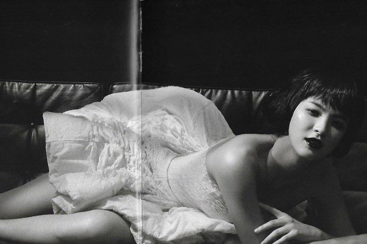 Nàng ngọc nữ của màn ảnh xứ Hàn xinh đẹp, giàu có nhưng mãi 36 tuổi mới lấy chồng.