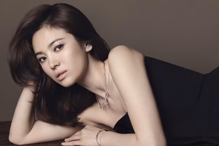 Song Hye Kyo là một trong số ít sao Hàn sở hữu vẻ đẹp tự nhiên.