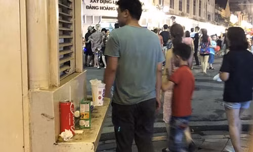 Ha Noi co the se cong khai hinh anh nguoi xa rac bua bai